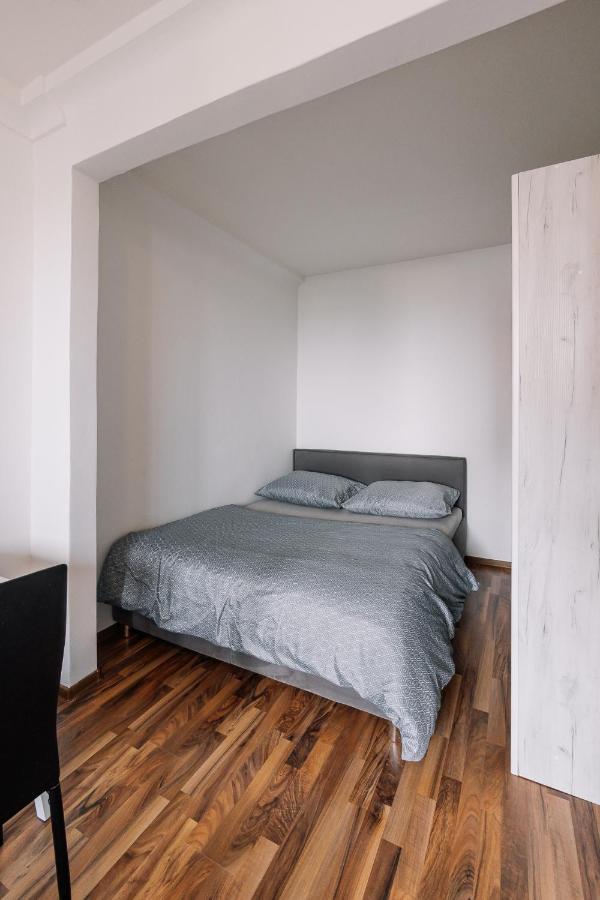 Cozy Apartment In Ruzinov Pozsony Kültér fotó
